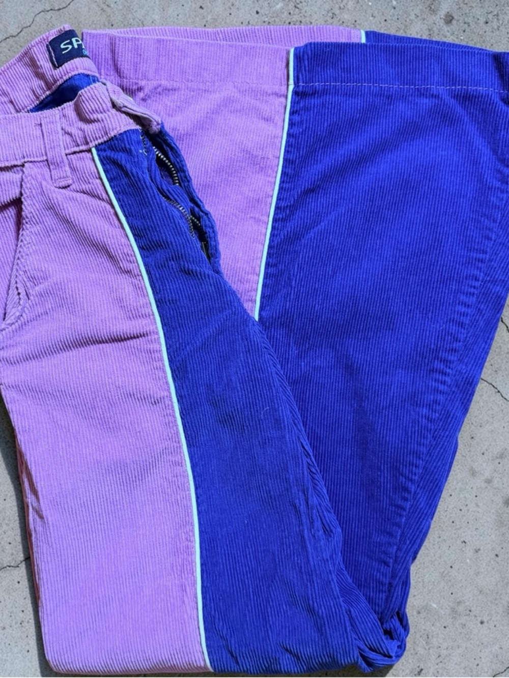 SPASE VINTAGE Two-Tone Purple & Blue Flare Jeans by - Picture 3 of 5